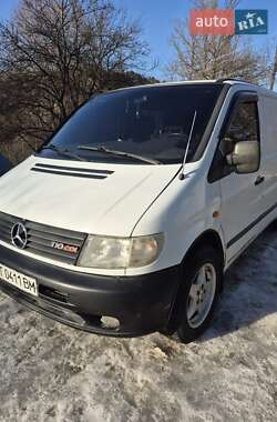 Грузовой фургон Mercedes-Benz Vito 2000 в Косове