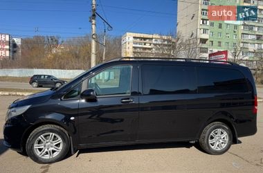 Мінівен Mercedes-Benz Vito 2016 в Чернівцях