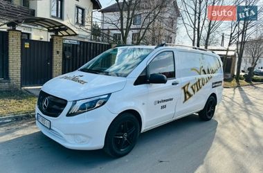Другие грузовики Mercedes-Benz Vito 2017 в Киеве