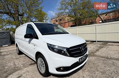 Вантажний фургон Mercedes-Benz Vito 2023 в Одесі