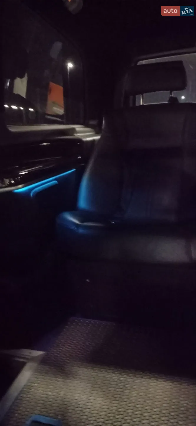 2020 Mercedes-Benz Vito - мініатюра 50