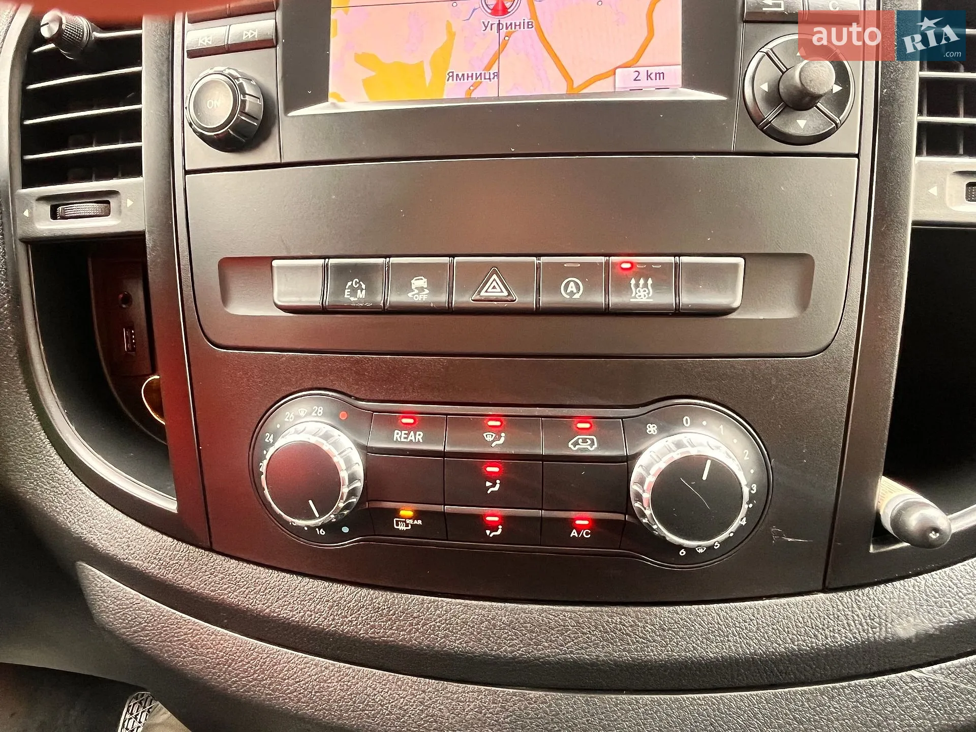 2017 Mercedes-Benz Vito - мініатюра 36