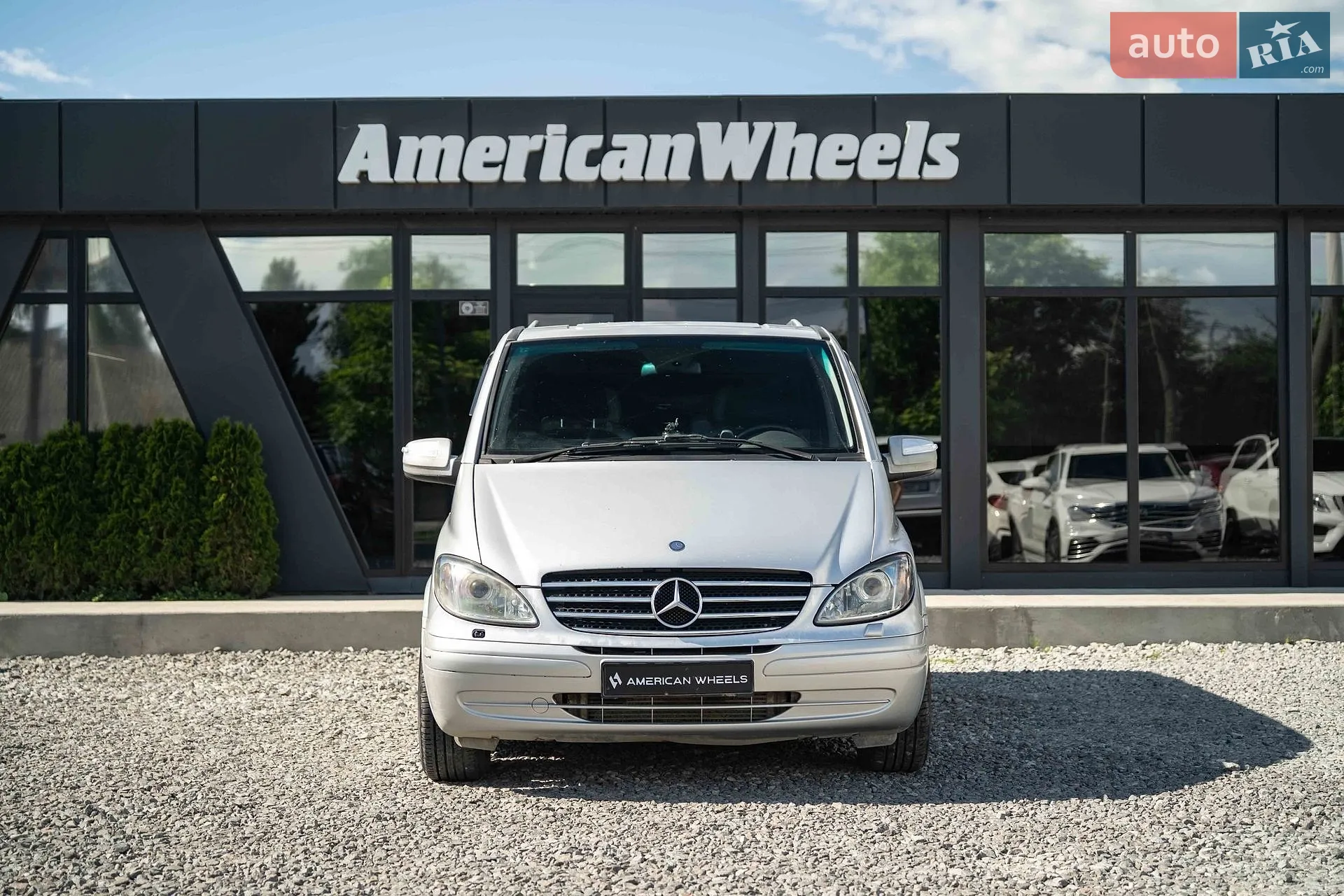 2010 Mercedes-Benz Vito - мініатюра 2