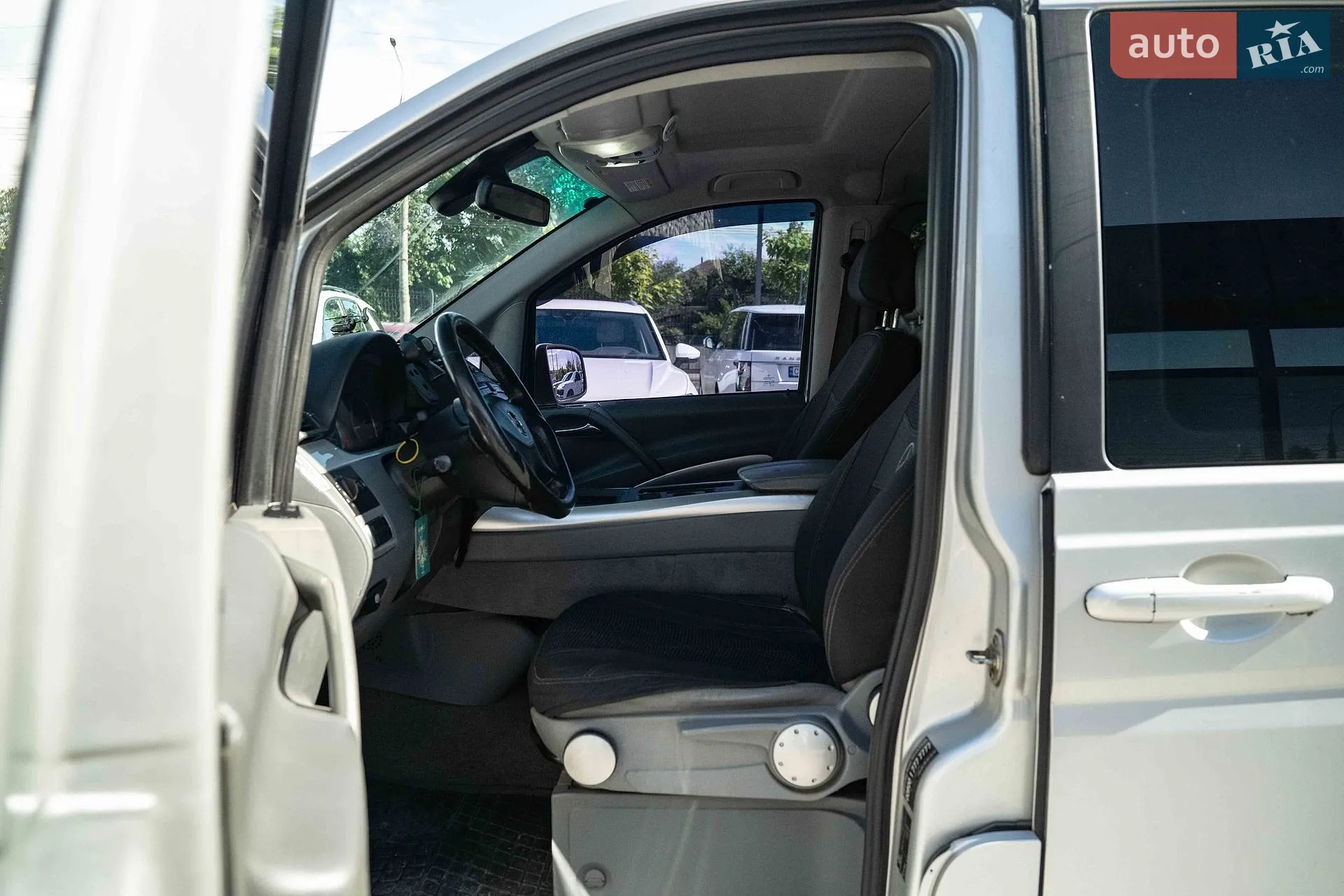 2010 Mercedes-Benz Vito - мініатюра 17