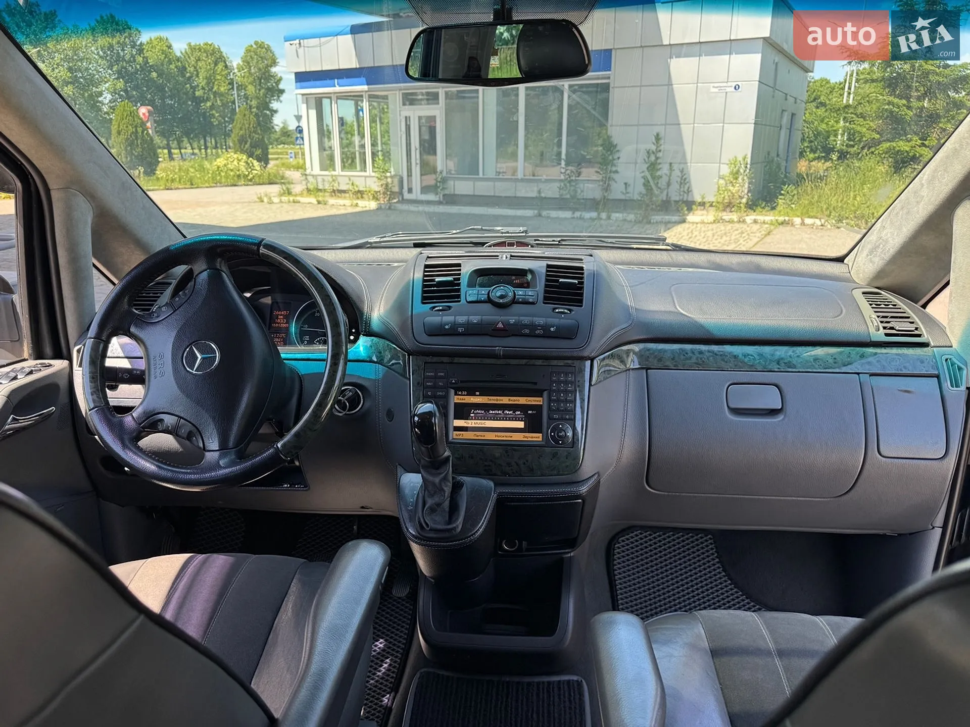 2010 Mercedes-Benz Vito - мініатюра 18
