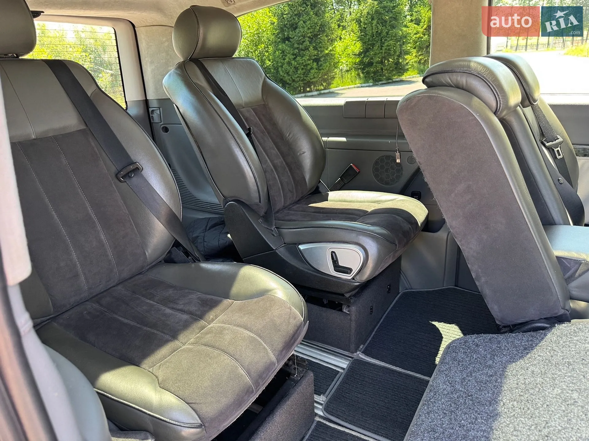 2010 Mercedes-Benz Vito - мініатюра 32