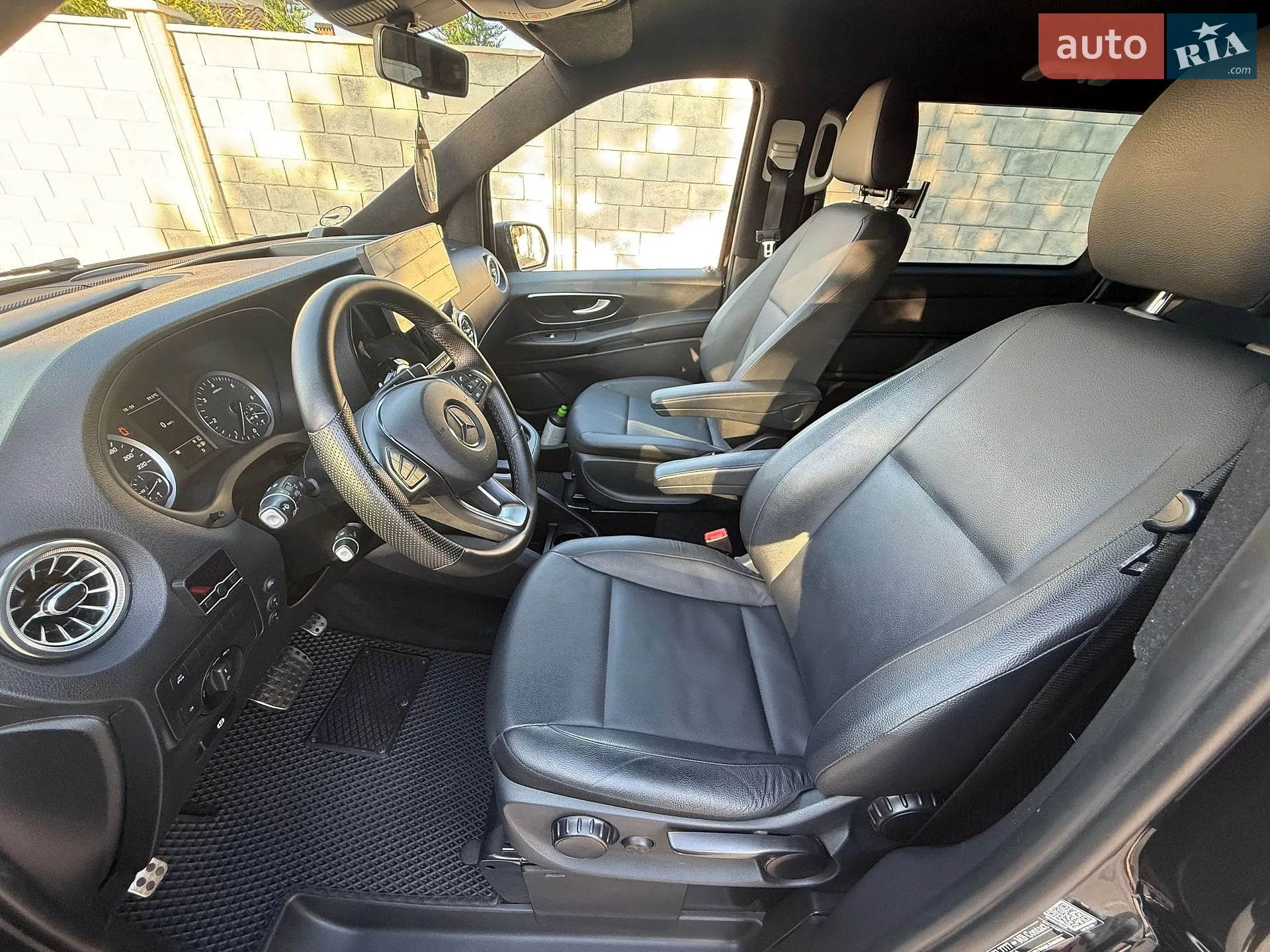 2020 Mercedes-Benz Vito - мініатюра 30