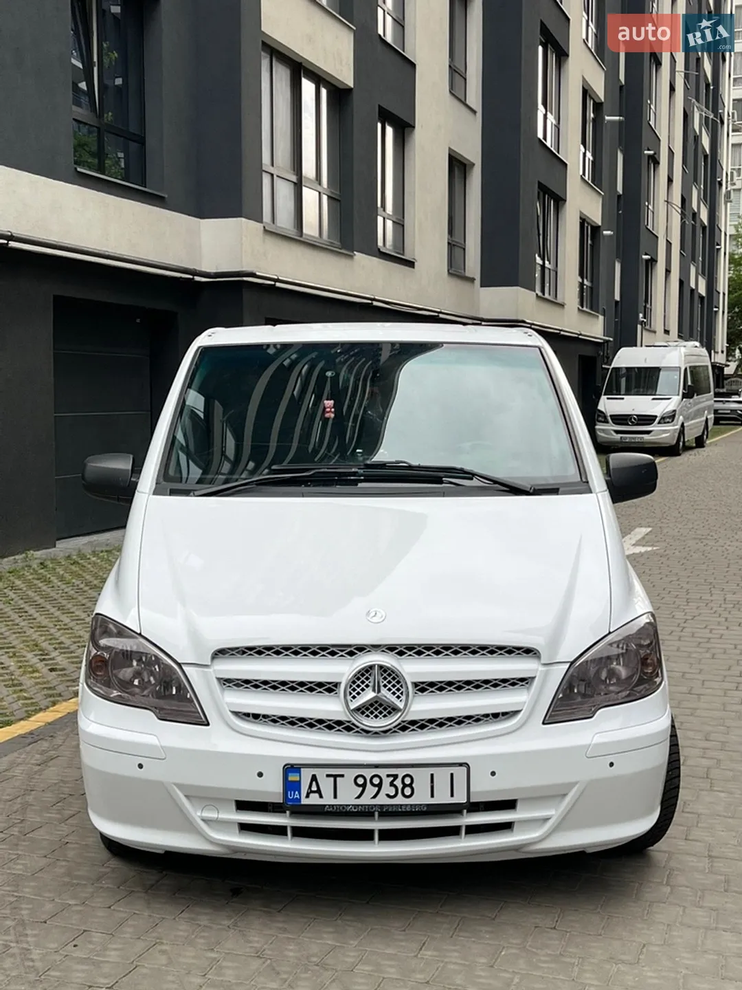 2010 Mercedes-Benz Vito - фото 1
