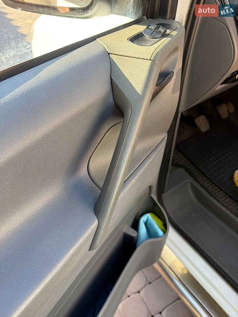 2010 Mercedes-Benz Vito - мініатюра 9