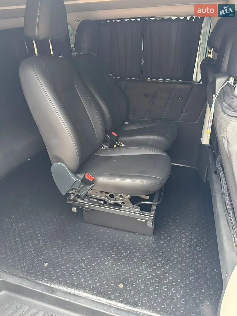 2020 Mercedes-Benz Vito - мініатюра 37
