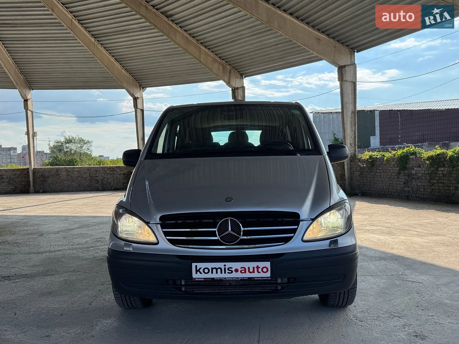 2010 Mercedes-Benz Vito - мініатюра 13