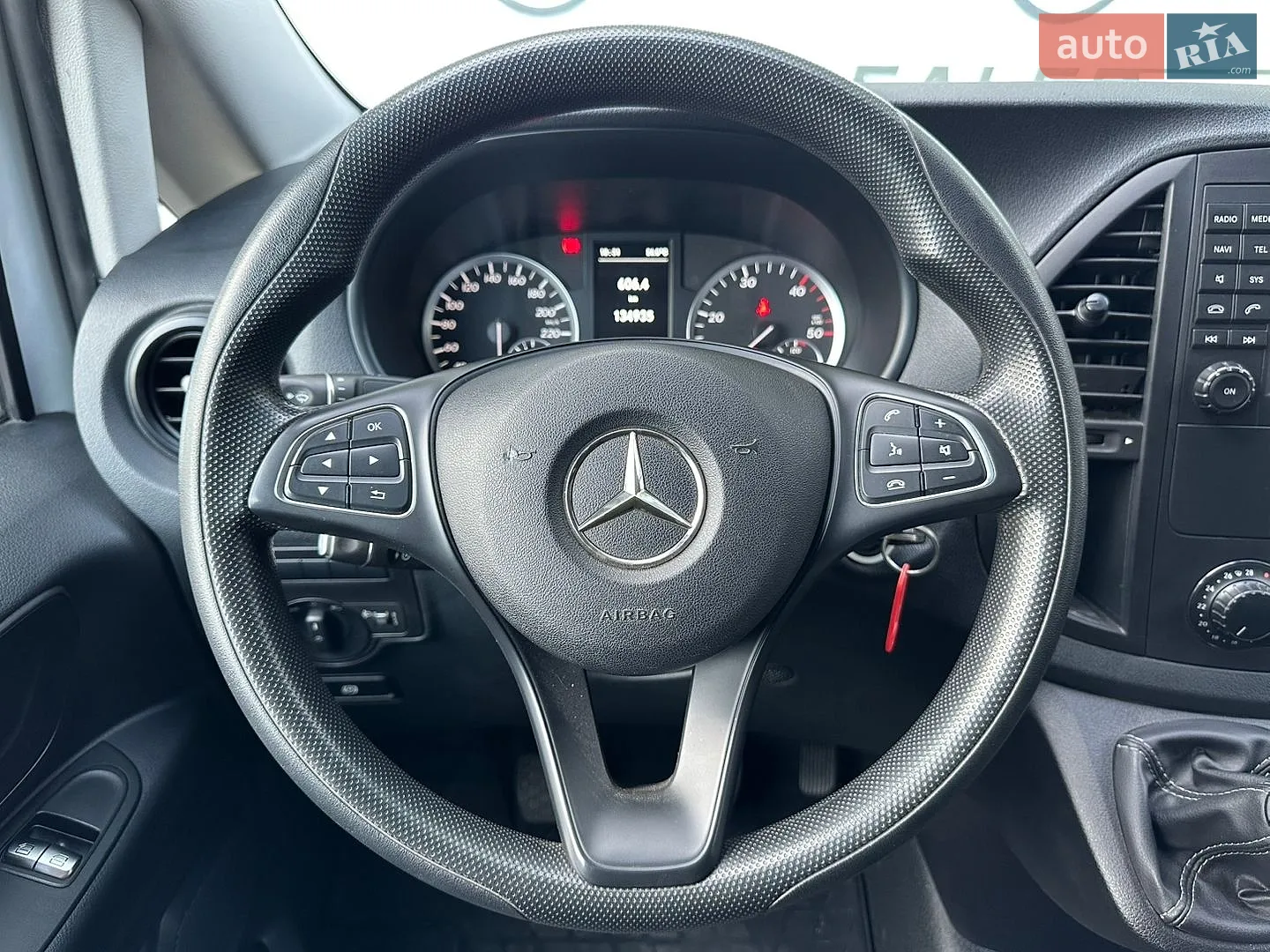 2019 Mercedes-Benz Vito - мініатюра 17