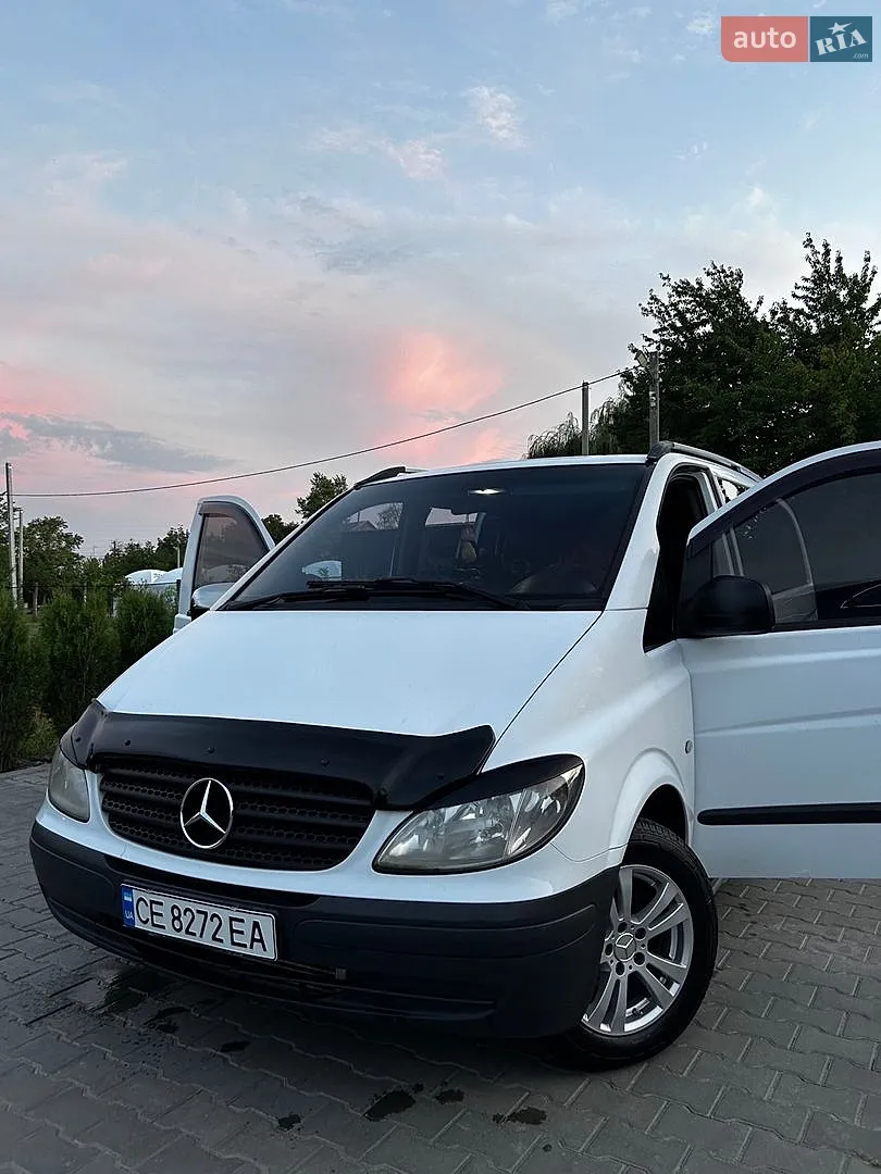 2010 Mercedes-Benz Vito - мініатюра 2
