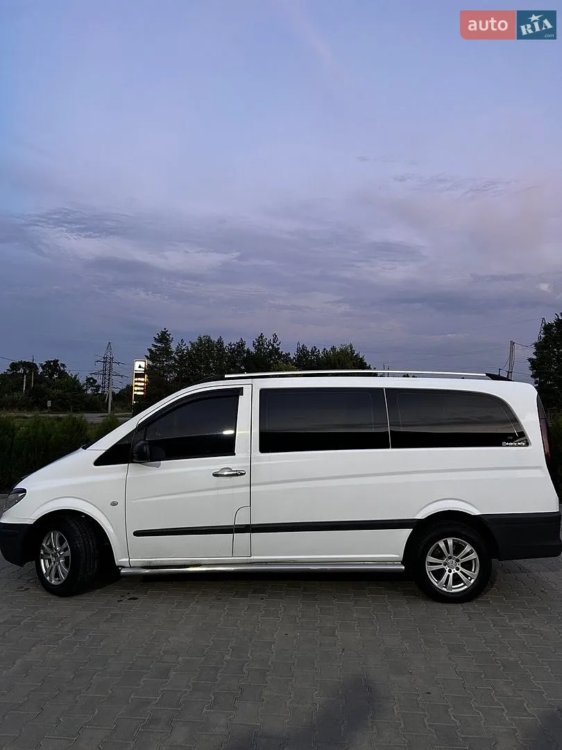 2010 Mercedes-Benz Vito - мініатюра 11