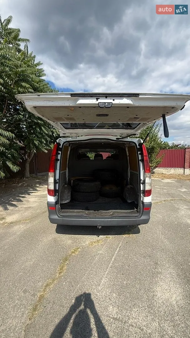 2010 Mercedes-Benz Vito - мініатюра 10