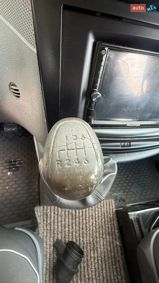 2010 Mercedes-Benz Vito - мініатюра 19
