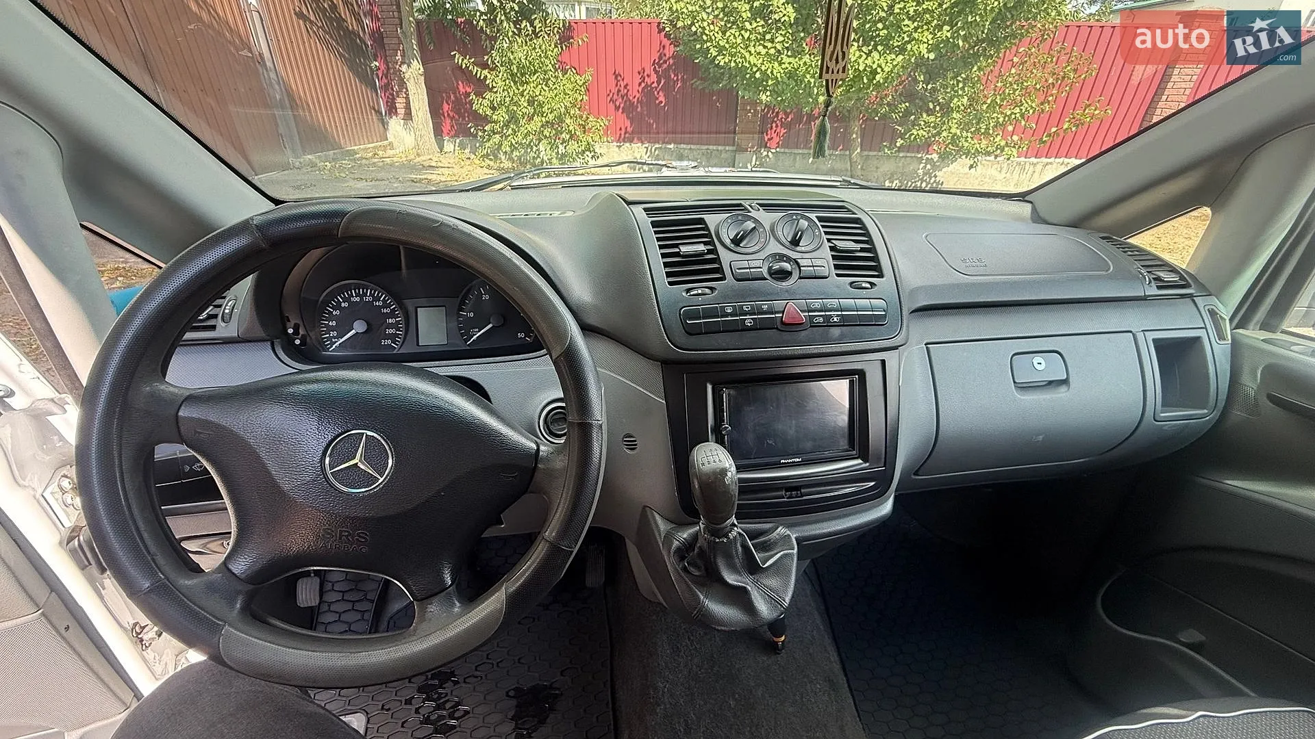 2010 Mercedes-Benz Vito - мініатюра 17