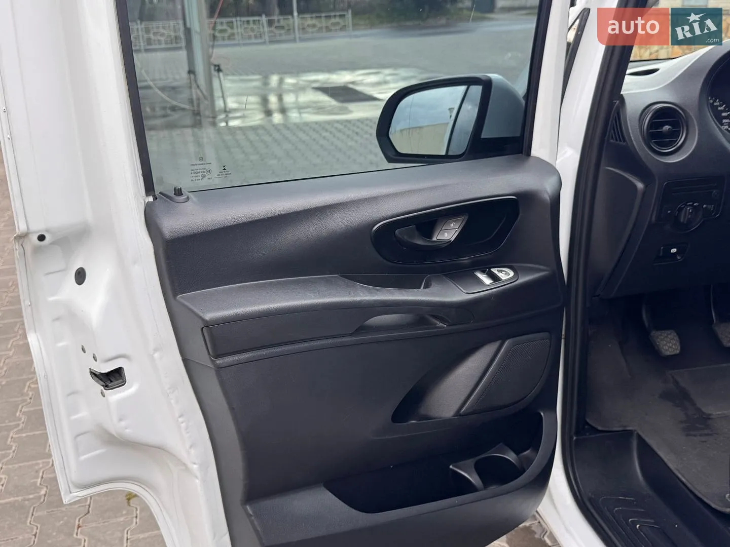 2015 Mercedes-Benz Vito - мініатюра 18