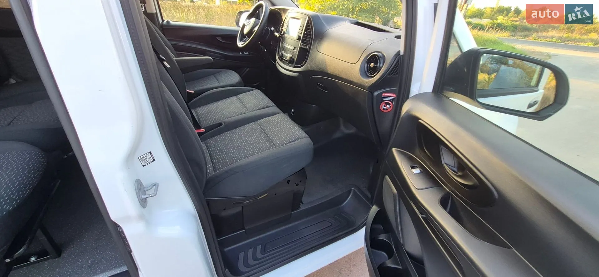 2021 Mercedes-Benz Vito - мініатюра 22
