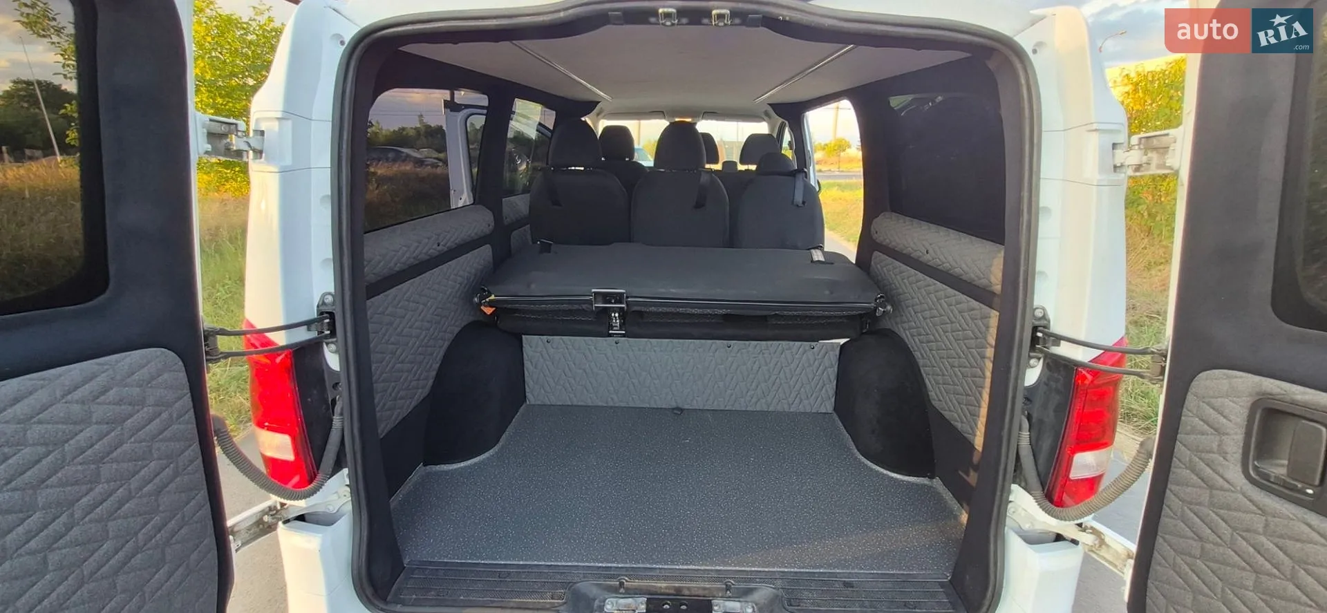 2021 Mercedes-Benz Vito - мініатюра 25