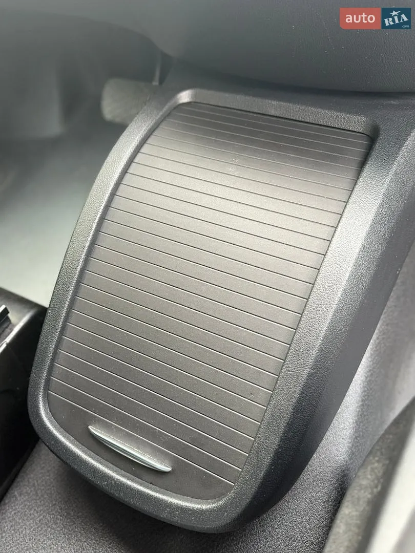 2021 Mercedes-Benz Vito - мініатюра 13