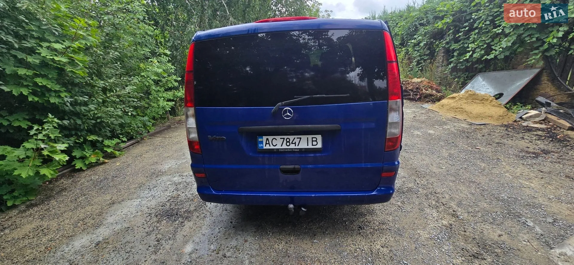 2011 Mercedes-Benz Vito - мініатюра 2