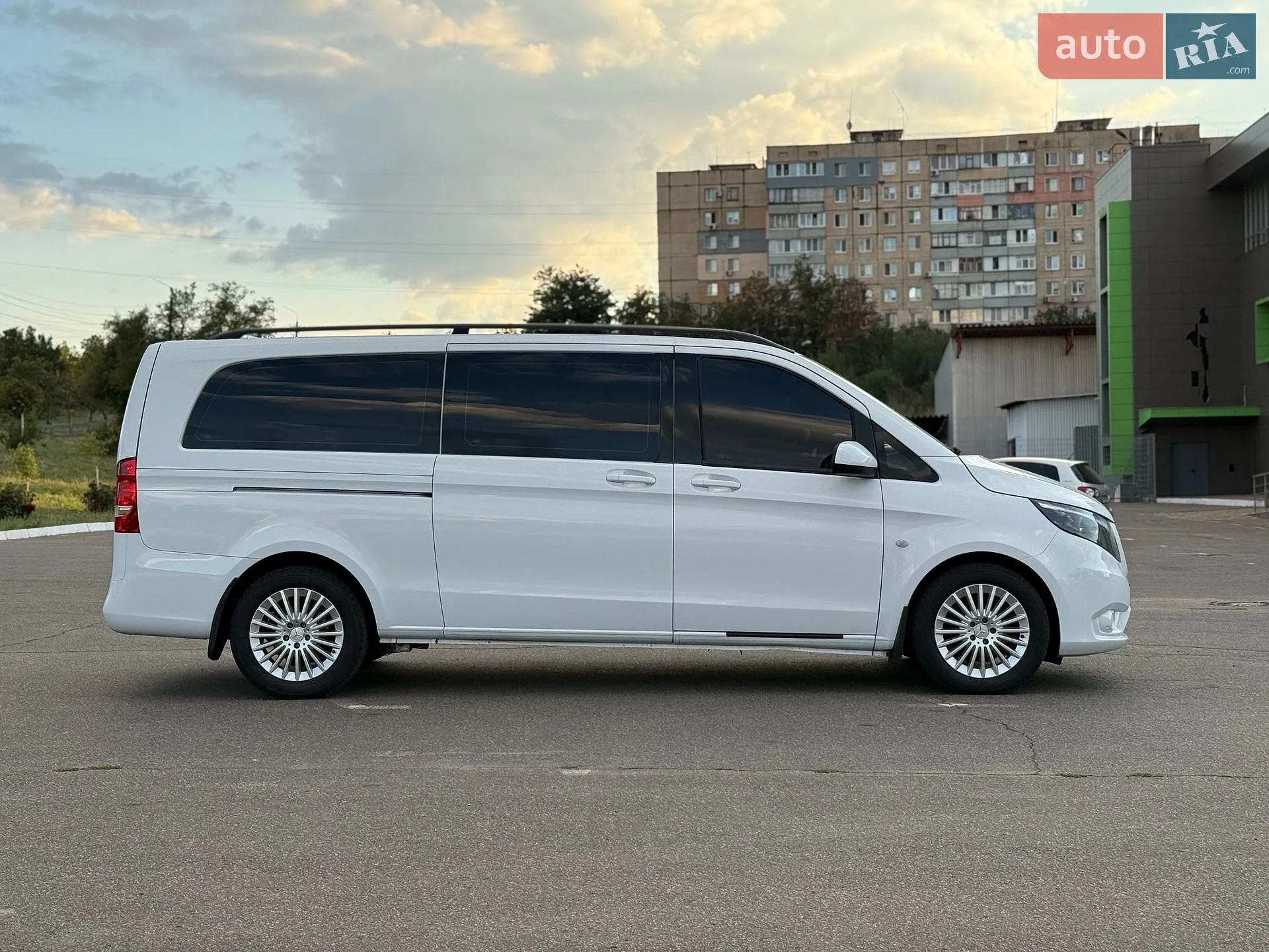 2019 Mercedes-Benz Vito - мініатюра 11