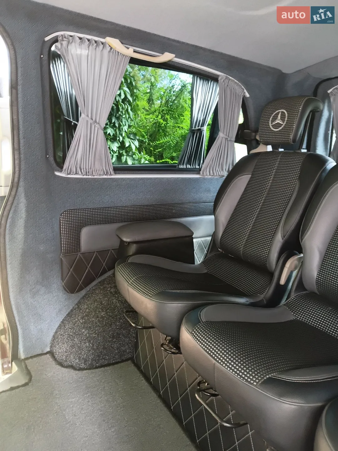 2011 Mercedes-Benz Vito - мініатюра 48