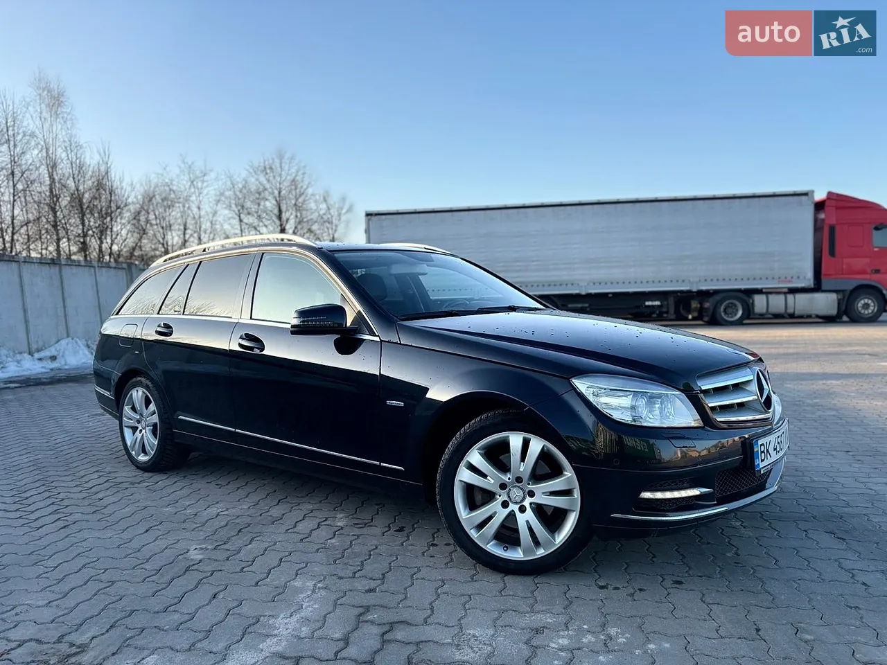 2010 Mercedes-Benz C-klasse - мініатюра 12