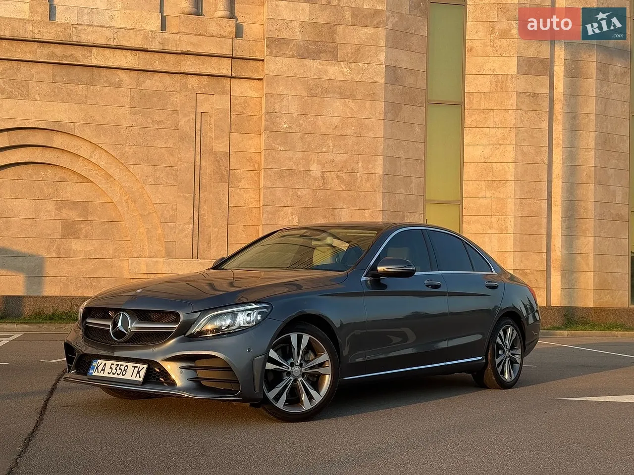 2016 Mercedes-Benz C-klasse - мініатюра 36