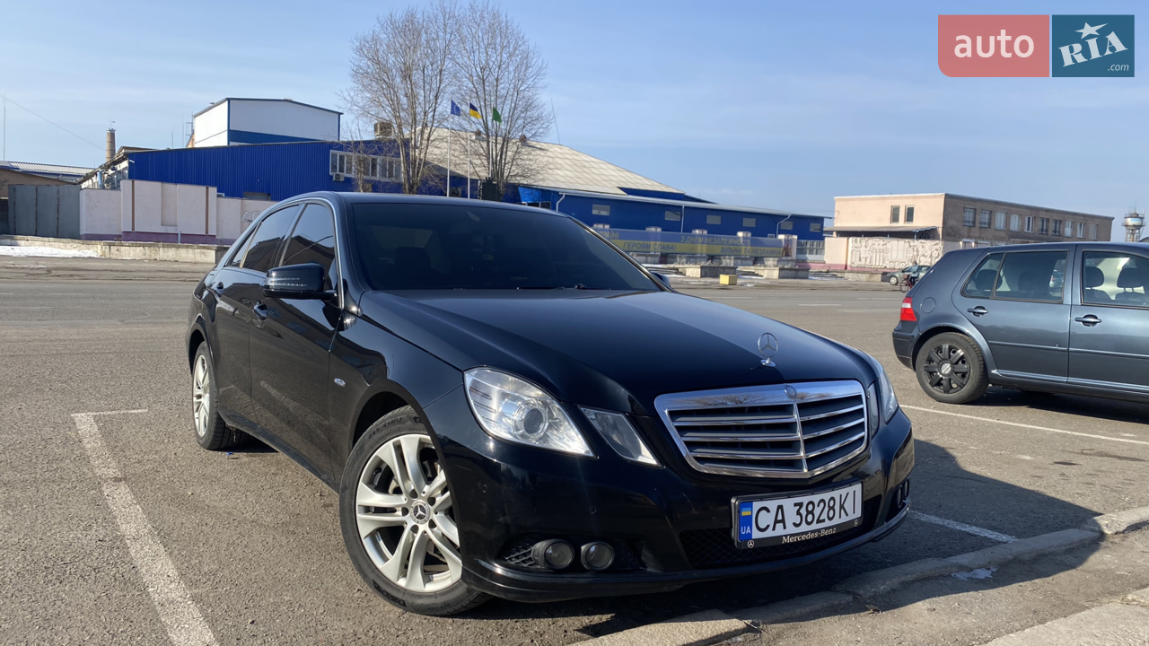 2010 Mercedes-Benz E-klasse - мініатюра 26