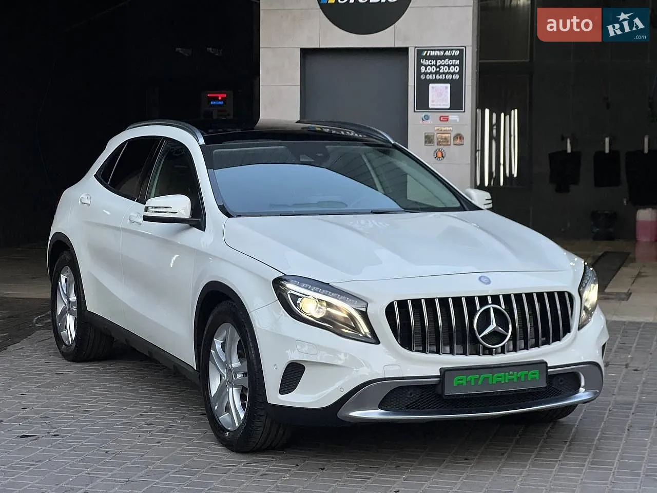 2015 Mercedes-Benz GLA-klasse - мініатюра 33