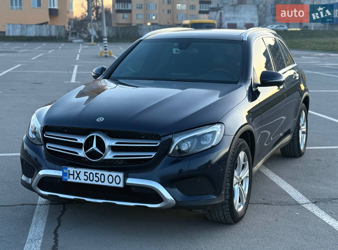 2018 Mercedes-Benz GLC - мініатюра 39