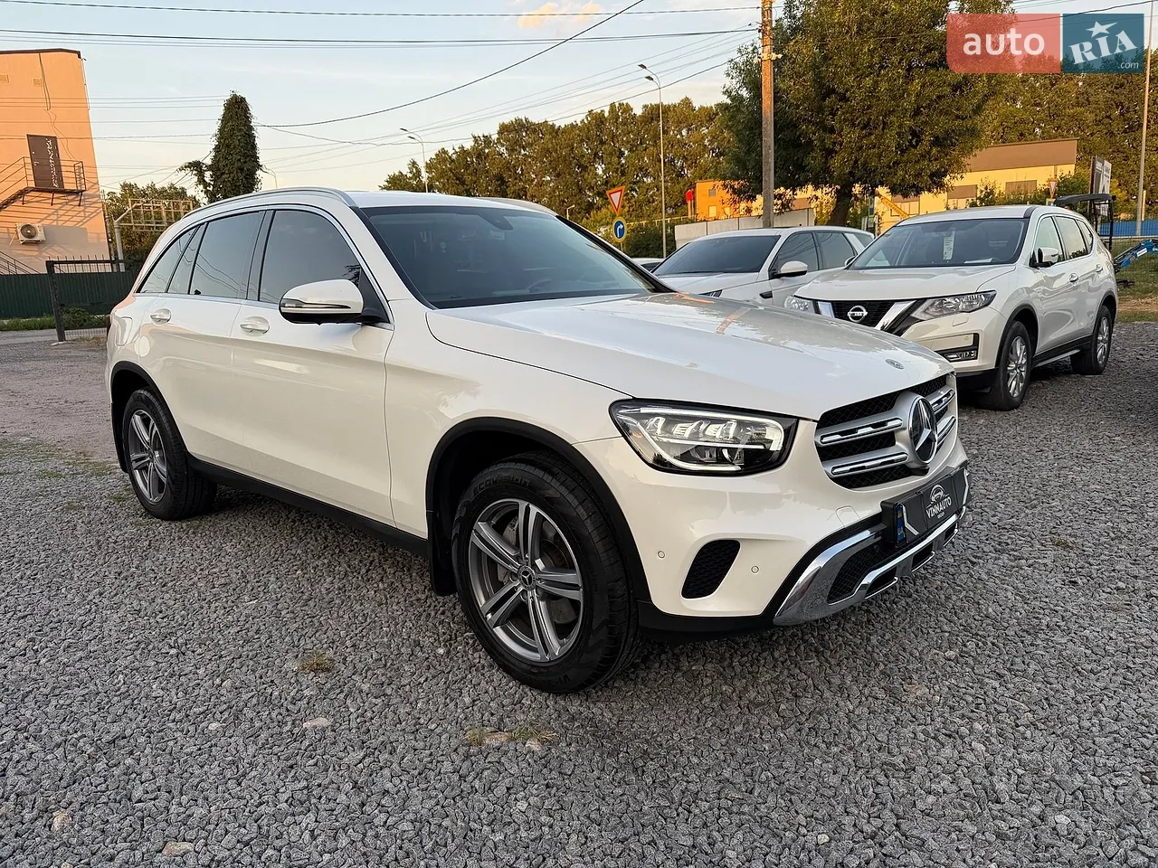 2021 Mercedes-Benz GLC - мініатюра 102