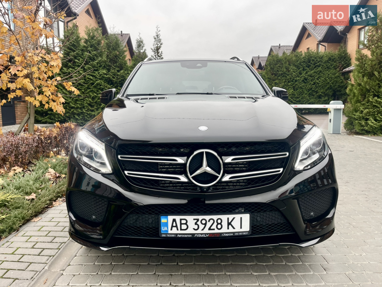 2017 Mercedes-Benz GLE - мініатюра 46