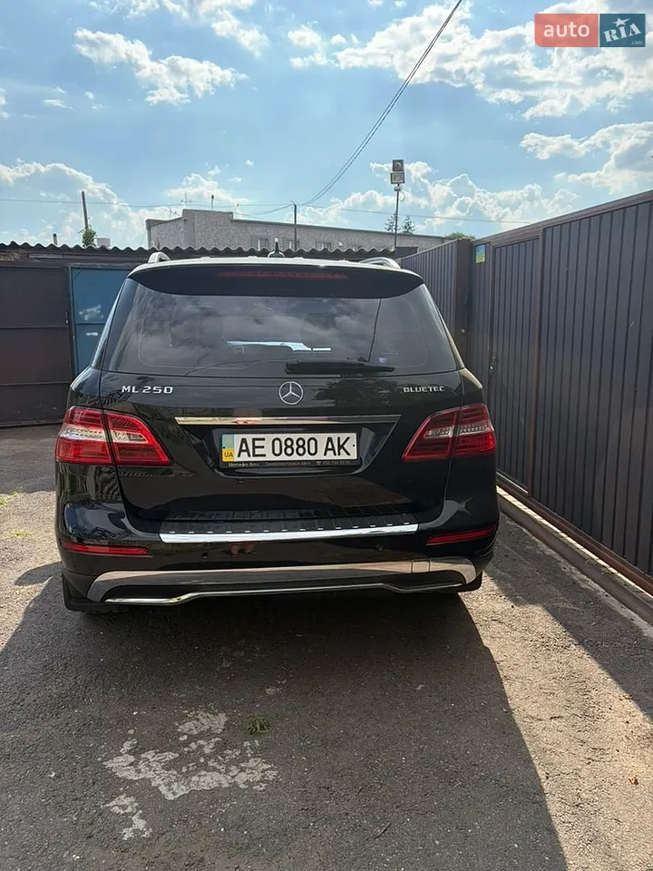 2013 Mercedes-Benz M-klasse - мініатюра 21