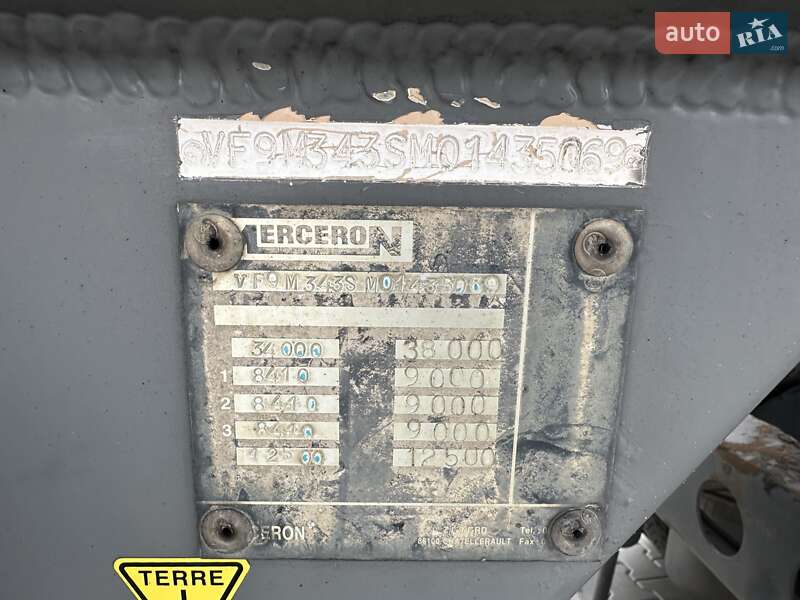 Цистерна напівпричіп Merceron М-343 SМ 1997 в Чернівцях