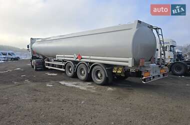 Цистерна полуприцеп Merceron М-343 SМ 1999 в 