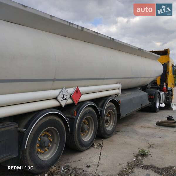 Цистерна полуприцеп Merceron М-343 SМ 1998 в Кременчуге