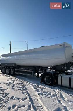 Цистерна напівпричіп Merceron М 343RDP0 2003 в Вінниці