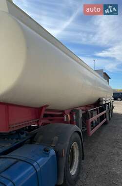 Цистерна полуприцеп Merceron M 1997 в 
