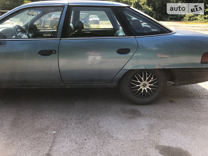 Седан Mercury Sable 1989 в Днепре