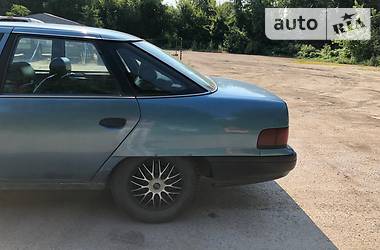 Седан Mercury Sable 1989 в 