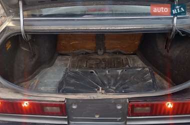 Седан Mercury Topaz 1990 в 