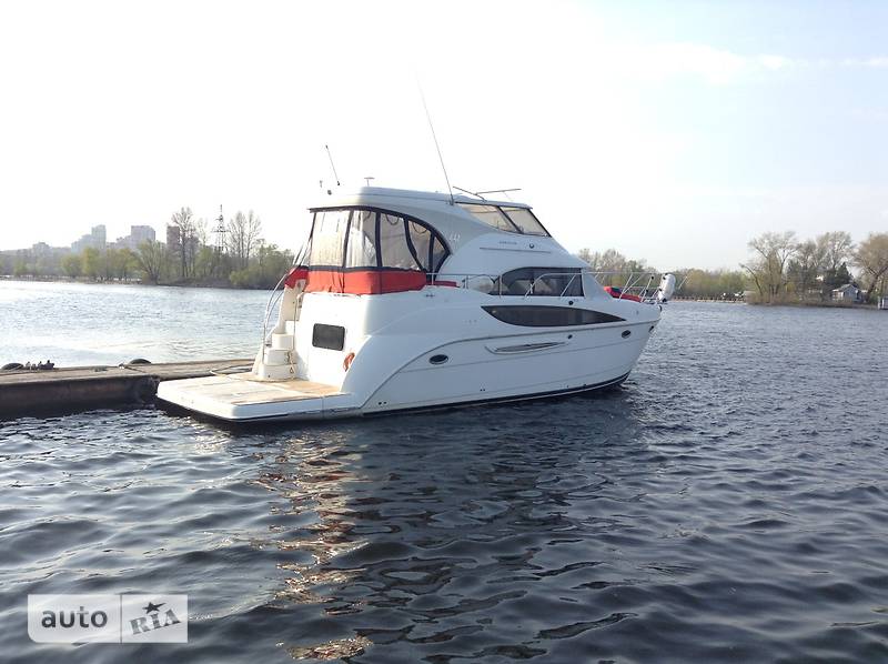 Моторная яхта Meridian 441 2007 в Киеве