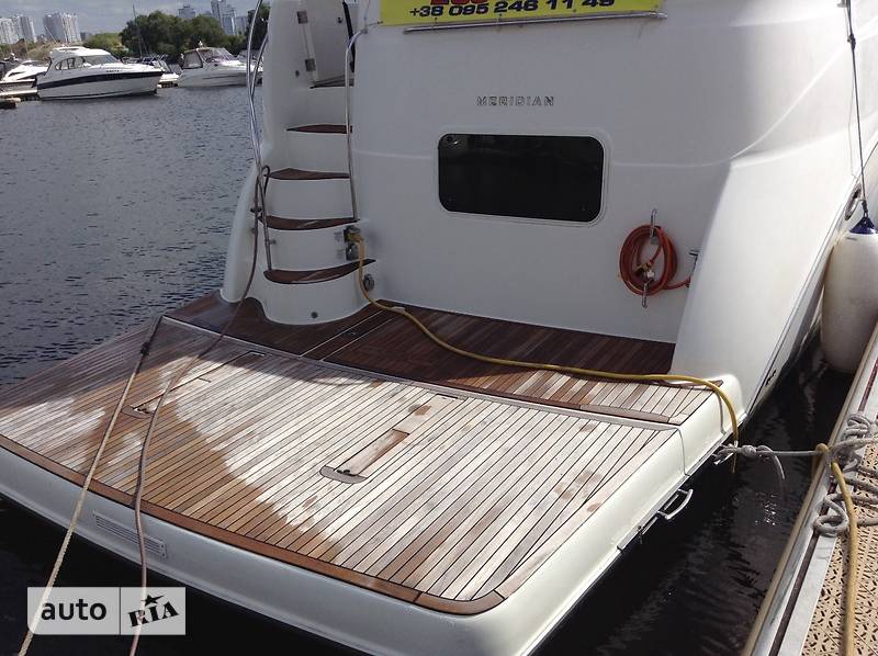Моторная яхта Meridian 441 2007 в Киеве