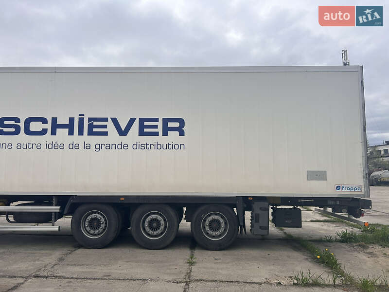 Рефрижератор полуприцеп Merker M 300 2013 в Киеве