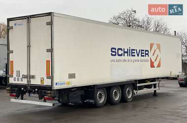 Рефрижератор полуприцеп Merker M 300 2013 в 