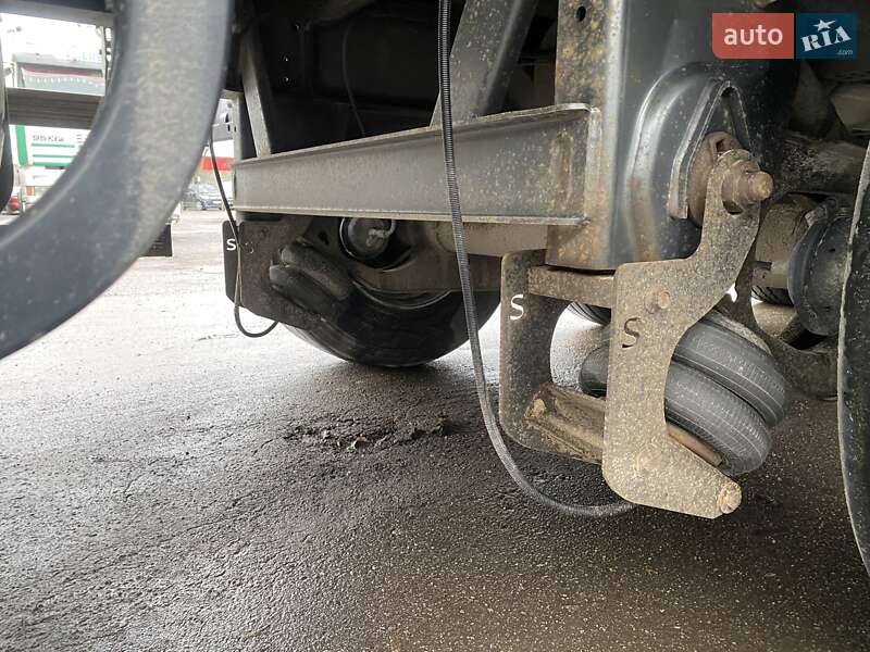 Рефрижератор полуприцеп Merker M 300 2013 в Хмельницком