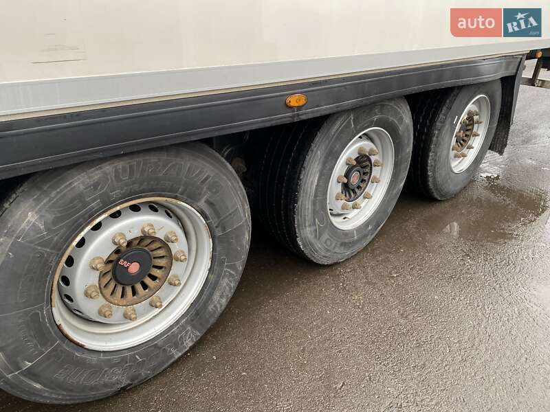 Рефрижератор полуприцеп Merker M 300 2013 в Хмельницком